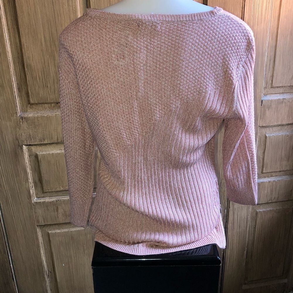 Women’s New York and Company Sweater   - Picture 3 of 8